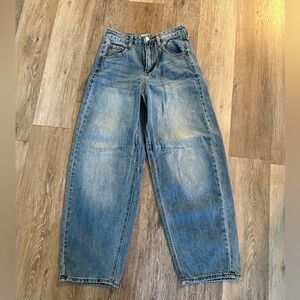 Juniors barrel jeans size 0